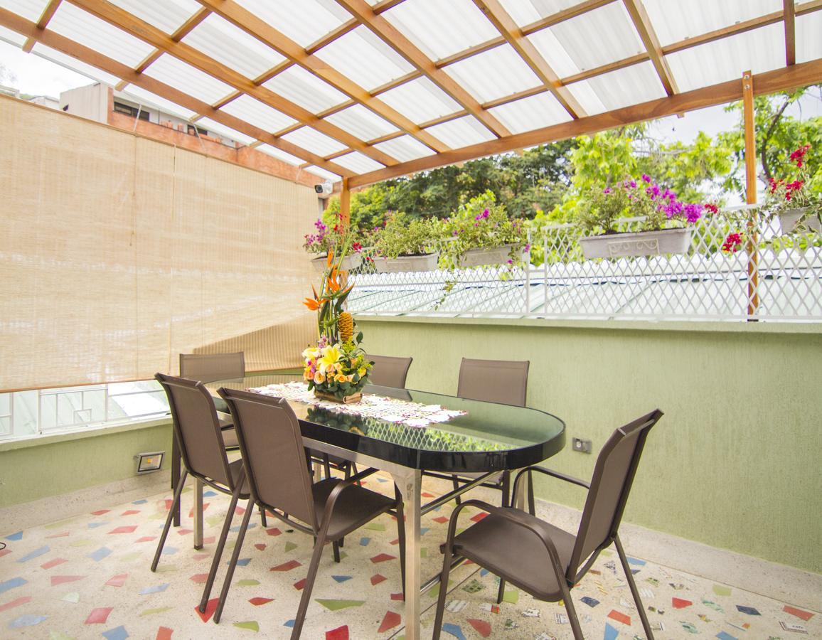 Studios Jovita House Cali Buitenkant foto